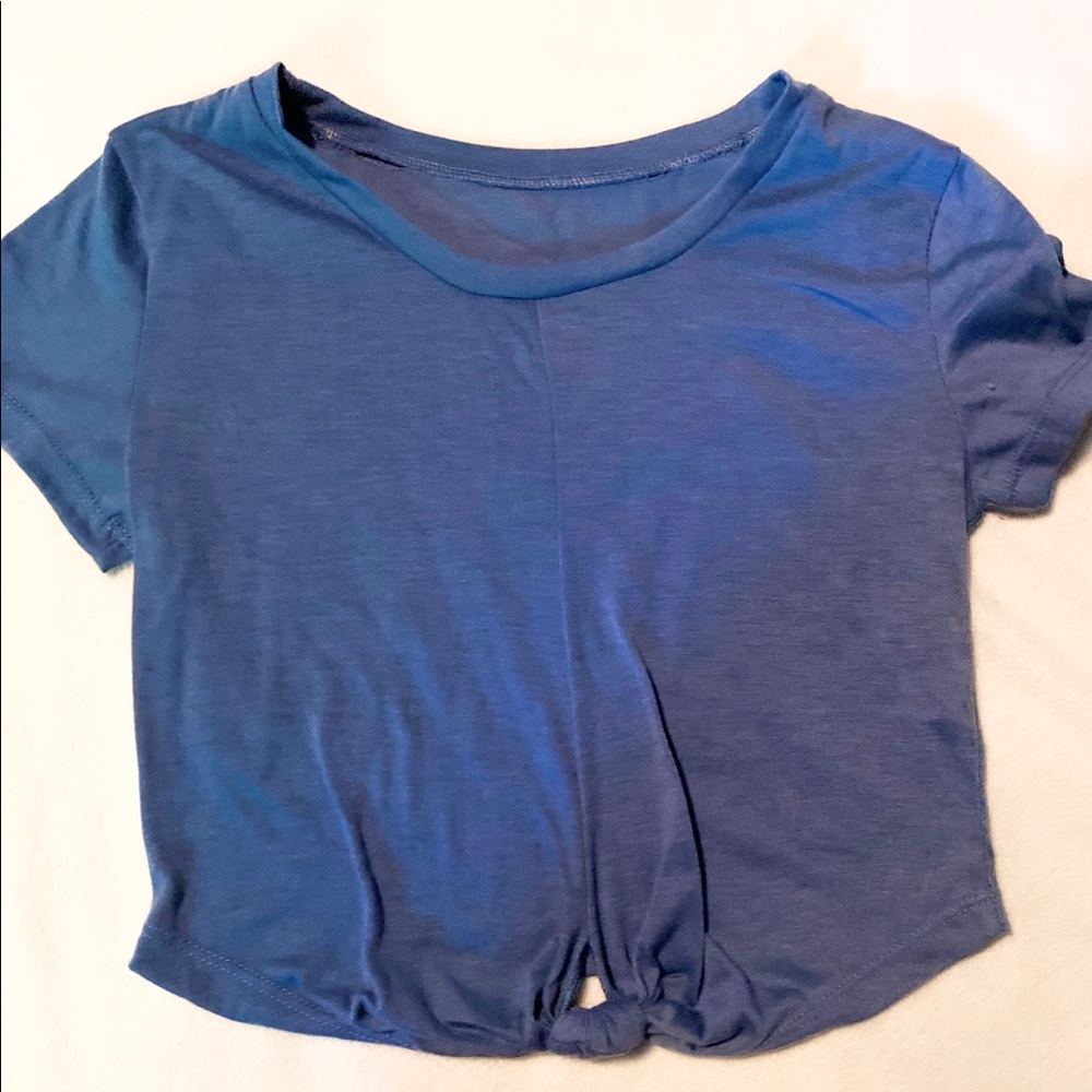 Short sleeve top